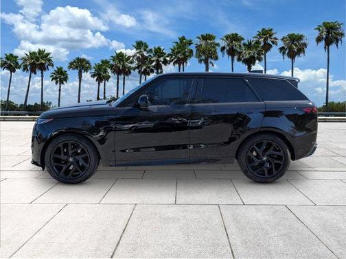 2024 Land Rover Range Rover Sport SE