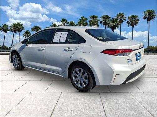 2021 Toyota Corolla LE