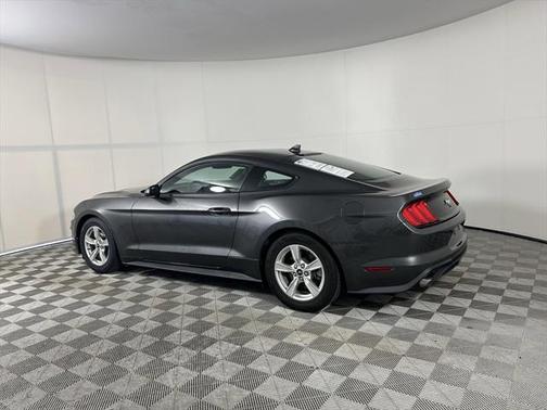 2020 Ford Mustang EcoBoost