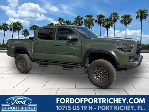 2022 Toyota Tacoma SR5