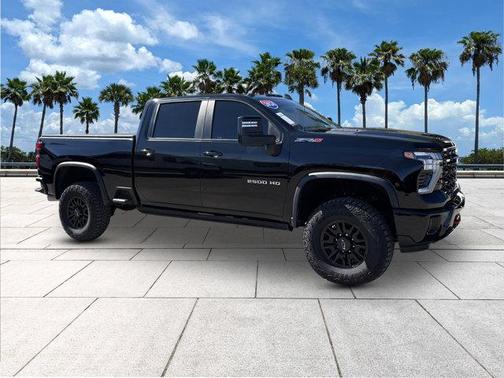 2024 Chevrolet Silverado 2500 4WD Crew Cab Standard Bed ZR2