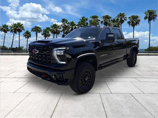 2024 Chevrolet Silverado 2500 4WD Crew Cab Standard Bed ZR2