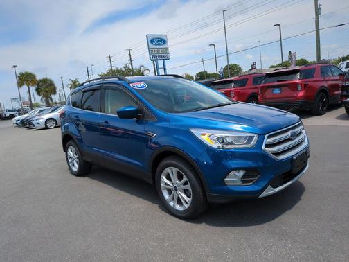 Lightning Blue Metallic 2019 Ford Escape SEL