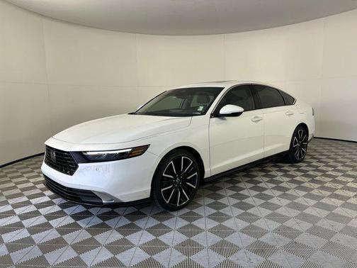 2023 Honda Accord Hybrid Touring