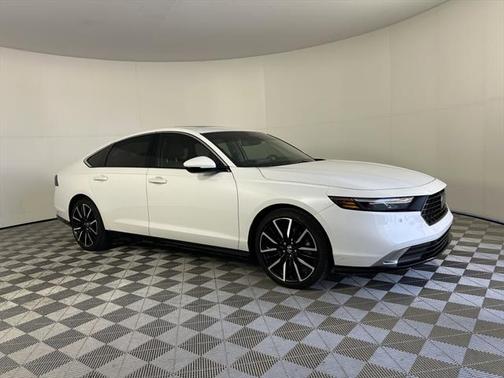 2023 Honda Accord Hybrid Touring