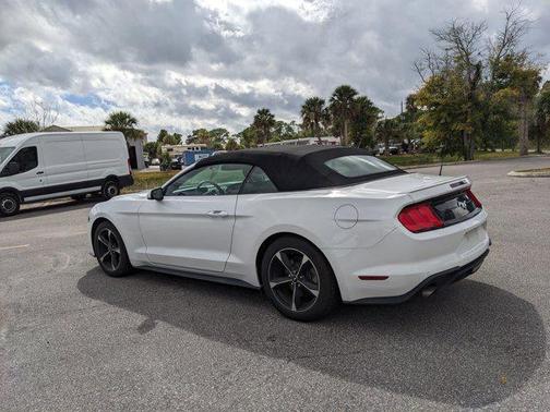 2018 Ford Mustang EcoBoost