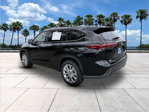 2020 Toyota Highlander Limited