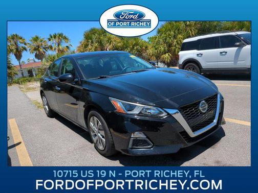 Super Black 2020 Nissan Altima S FWD
