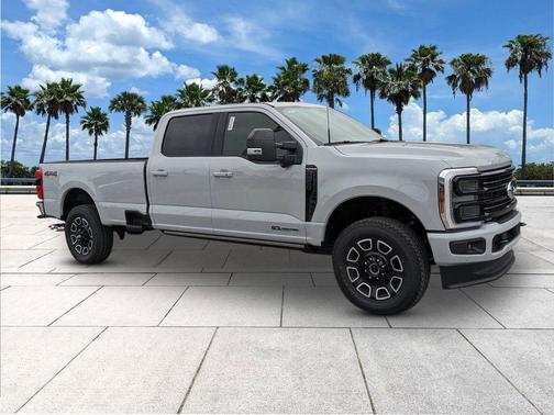 2026 Ford F-250 Platinum