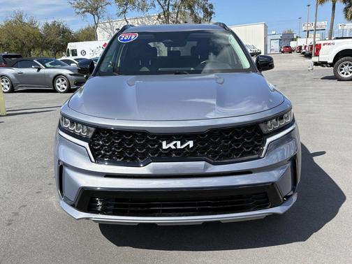 2023 Kia Sorento S