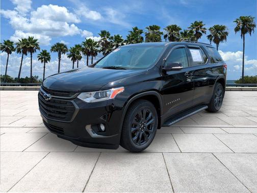 Mosaic Black Metallic 2020 Chevrolet Traverse RS