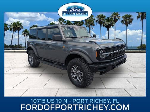 Carbonized Gray Metallic 2025 Ford Bronco Badlands