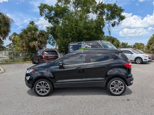 SHADOW BLACK 2021 Ford EcoSport Titanium