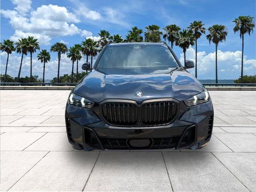 Carbon Black Metallic 2024 BMW X5 xDrive40i