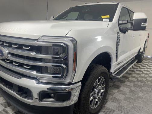 2023 Ford F-350 Lariat