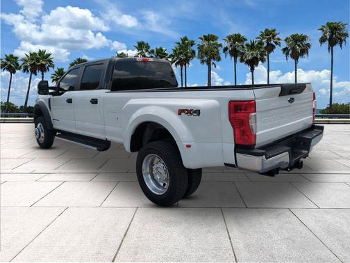 Oxford White 2022 Ford F-450 XL