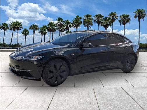 2025 Tesla Model 3 Long Range