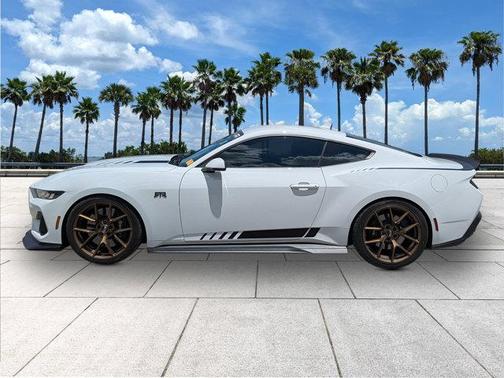 Oxford White 2025 Ford Mustang GT Premium