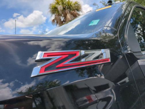 Black 2022 Chevrolet Silverado 2500 LTZ
