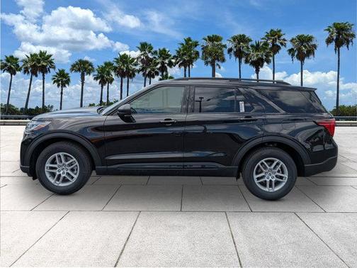 Agate Black Metallic 2026 Ford Explorer Active