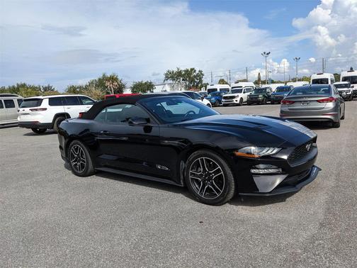 2022 Ford Mustang EcoBoost Premium