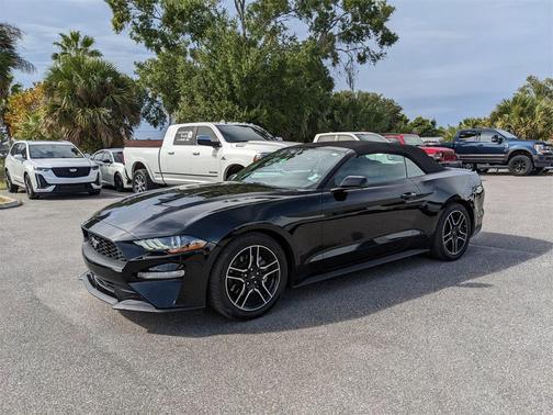 2022 Ford Mustang EcoBoost Premium