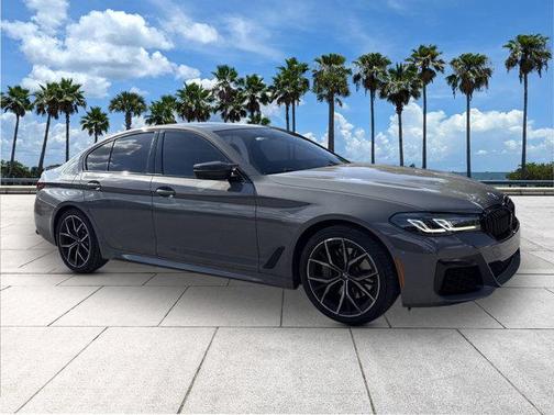 2021 BMW 540 540i