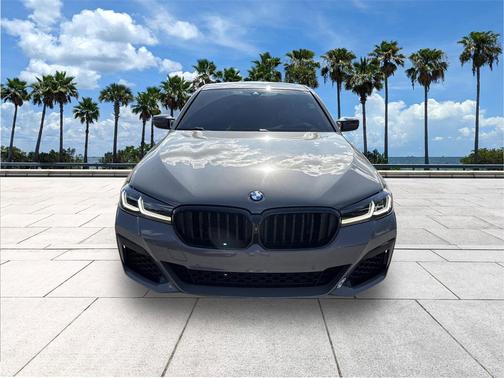 2021 BMW 540 i