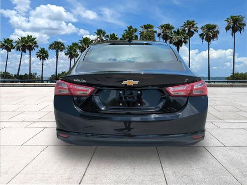 Mosaic Black Metallic 2021 Chevrolet Malibu FWD LT