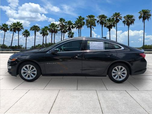 Mosaic Black Metallic 2021 Chevrolet Malibu FWD LT