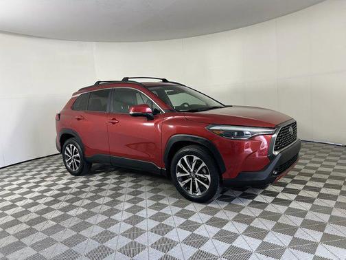 2022 Toyota Corolla Cross XLE
