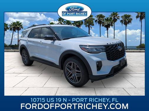 Space White Metallic 2026 Ford Explorer ST-Line