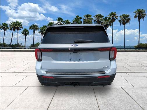 Space White Metallic 2026 Ford Explorer ST-Line