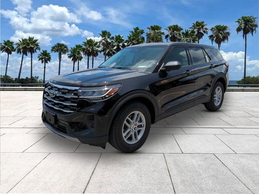 Agate Black Metallic 2026 Ford Explorer Active