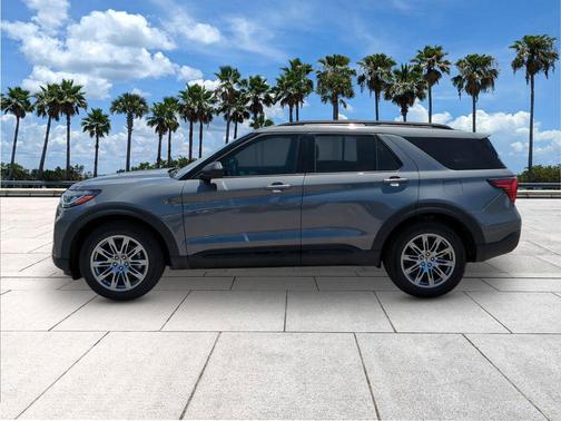 Carbonized Gray Metallic 2026 Ford Explorer Active