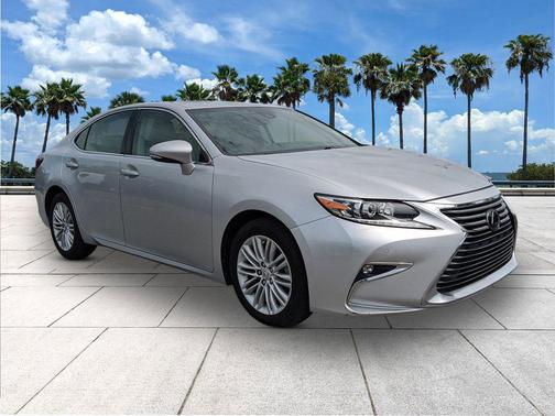 Silver 2017 Lexus ES 350 Base