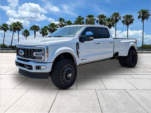 Star White Metallic Tri-Coat 2024 Ford F-450 Platinum
