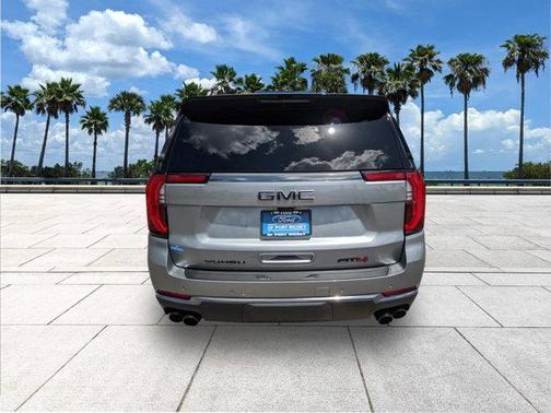 2026 GMC Yukon 4WD AT4