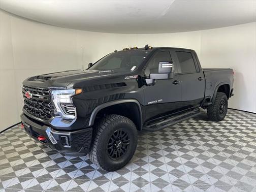 2024 Chevrolet Silverado 2500 4WD Crew Cab Standard Bed ZR2