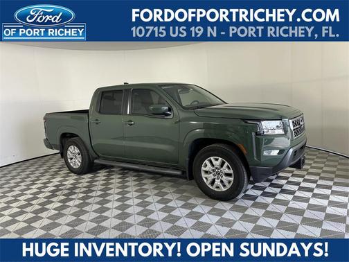 2024 Nissan Frontier SV