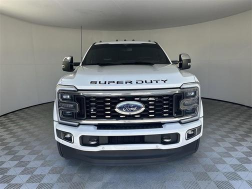 2024 Ford F-450 Platinum