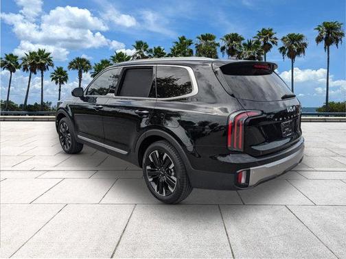 Ebony Black 2025 Kia Telluride SX