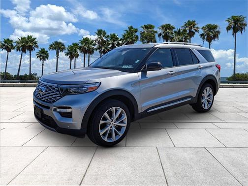 2022 Ford Explorer Platinum