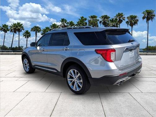 2022 Ford Explorer Platinum