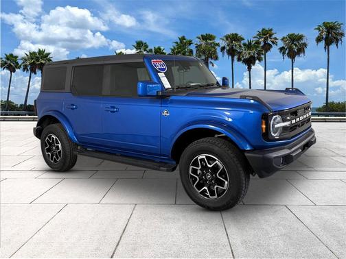 2023 Ford Bronco Outer Banks