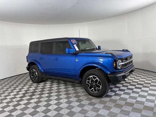 2023 Ford Bronco Outer Banks