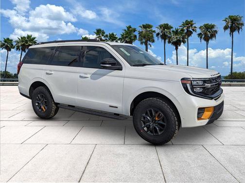 2025 Ford Expedition Tremor