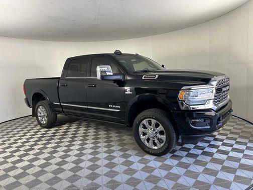 2024 RAM 2500 Limited Crew Cab 4x4 6'4' Box