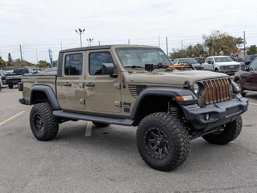 2020 Jeep Gladiator Sport S