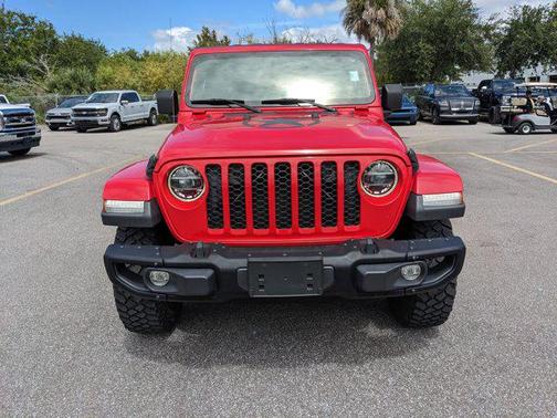 2021 Jeep Gladiator Sport